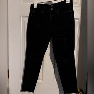 GAP women’s distressed jeans